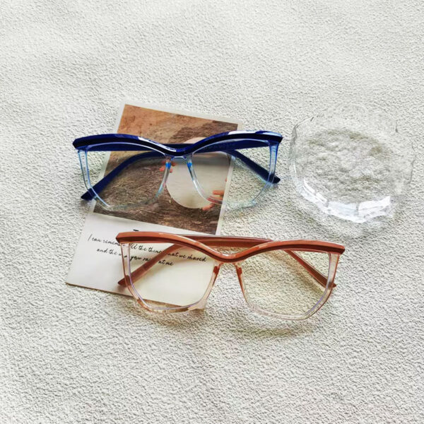 Lunettes unies à sourcils 2024 Nouvelles montures optiques Monture de lunettes anti-rayons bleus