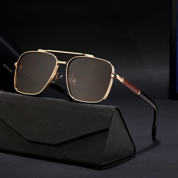 Lunettes de soleil carrées à la mode 2024